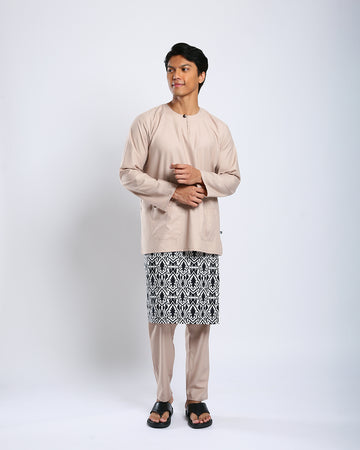 Bangsawan Baju Melayu Set Adults - SAND